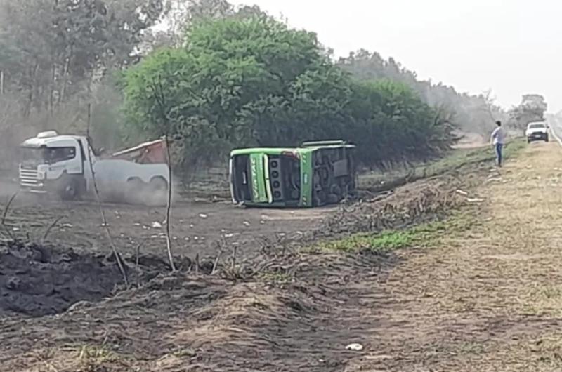 Primeras hipoacutetesis del choque entre el colectivo y un auto