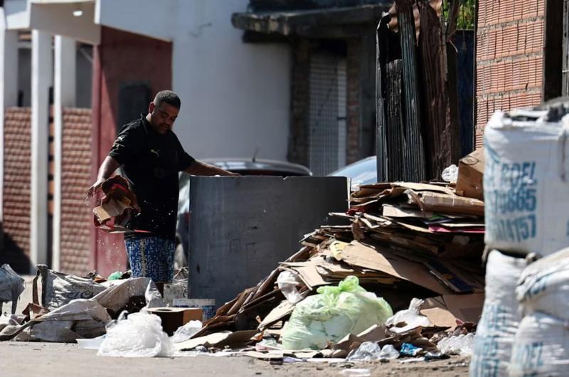 Maacutes de la mitad de los argentinos son pobres tras el primer semestre