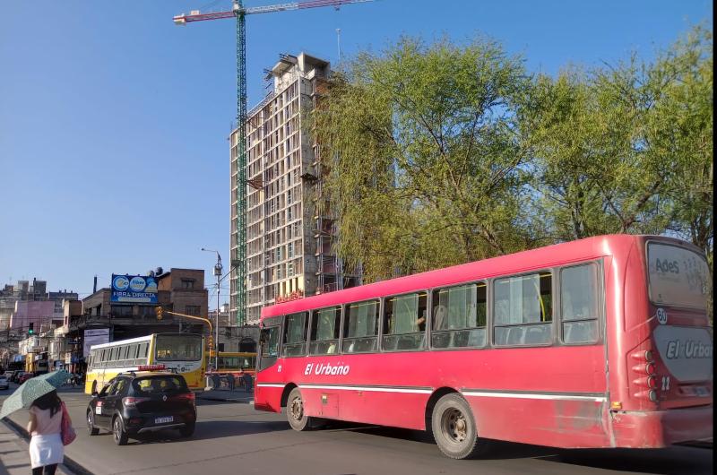 A la espera de decisiones nacionalesediles evaluacutean el costo del transporte 