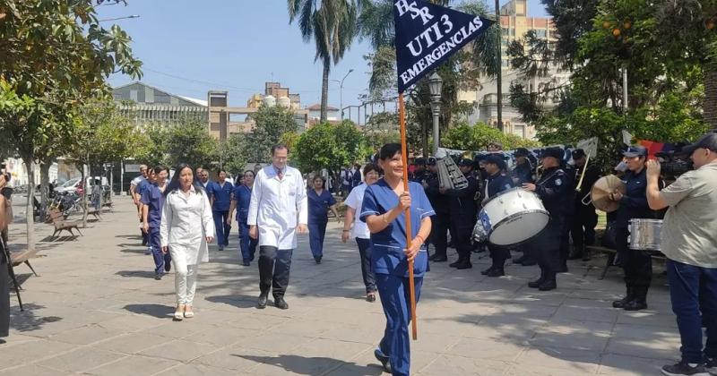  Acto y desfile para conmemorar el aniversario del Hospital San Roque 