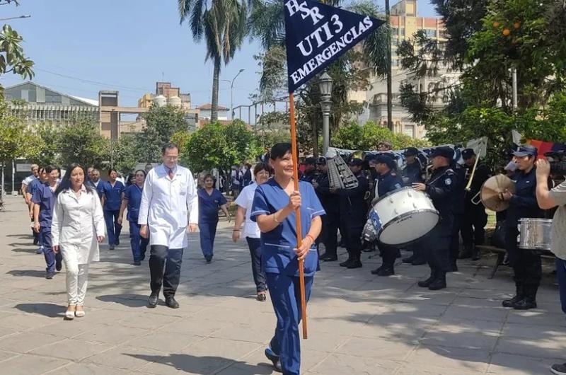  Acto y desfile para conmemorar el aniversario del Hospital San Roque 