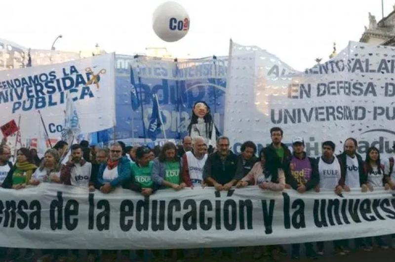 Marcha Federal Universitaria por la Ley de Financiamiento 