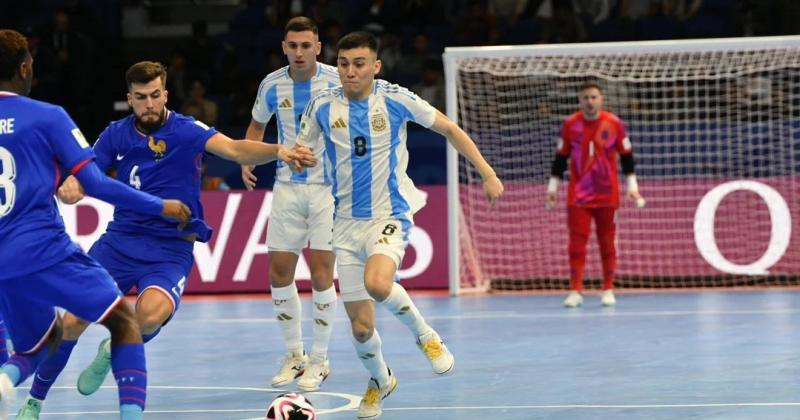 Argentina vencioacute 3-2 a Francia y juega la final ante Brasil