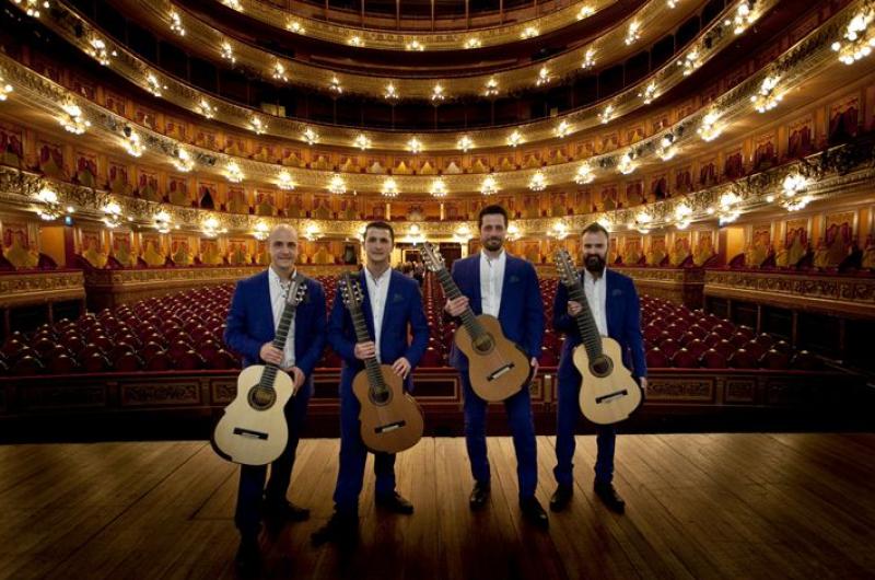 Mozarteum Jujuy presenta al cuarteto de guitarras In Crescendo