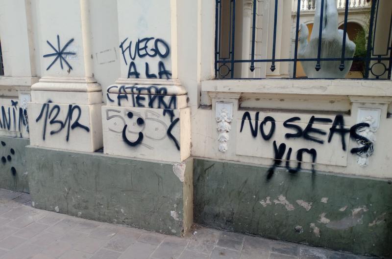 Finalizoacute el Encuentro de Mujeres y con militantes que vandalizaron la Catedral