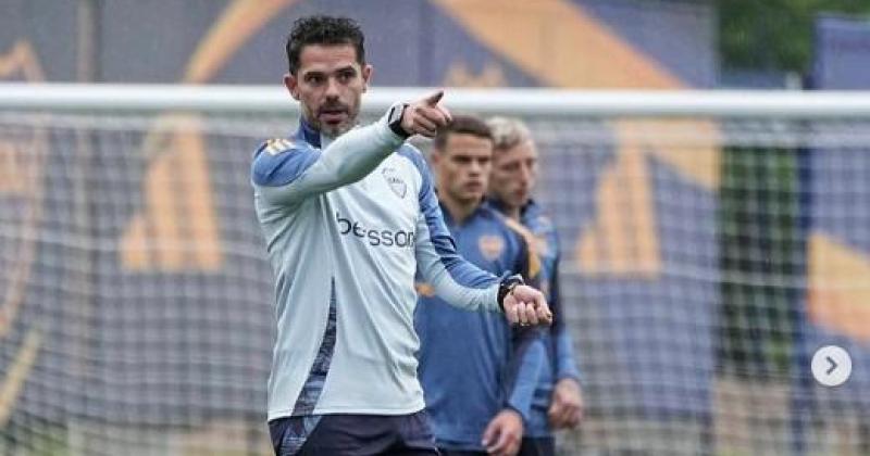 Fernando Gago fue presentado como DT de Boca