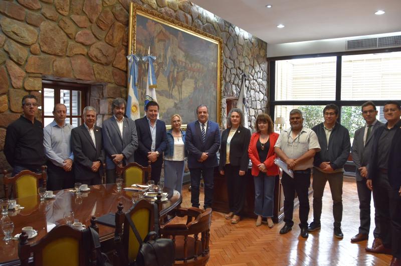 Iniciativa para incorporar biblioteca legislativa a un repositorio unificado de archivos de la provincia