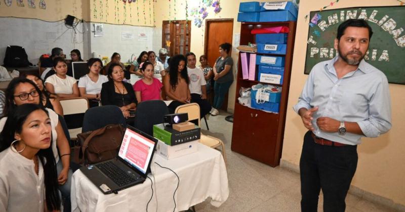 Profesionales del municipio capacitaron a personal de Educacioacuten