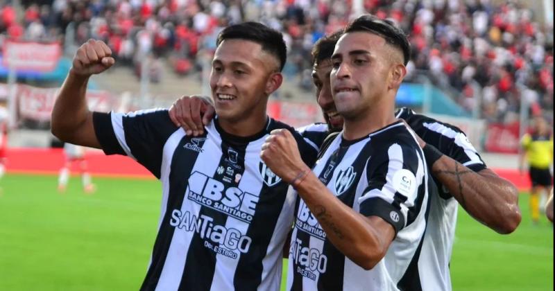 Central Coacuterdoba le ganoacute a Huracaacuten y se metioacute en la final de la Copa Argentina