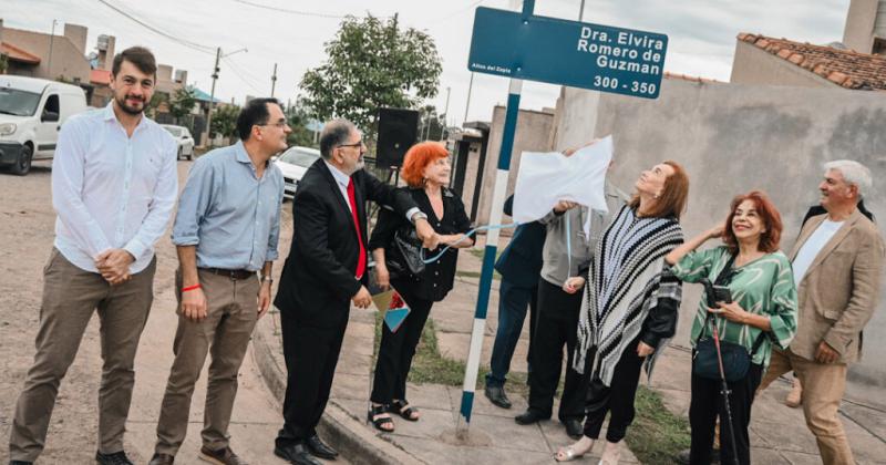 Una arteria del barrio Altos del Zapla se denomina Elvira Romero de Guzmaacuten