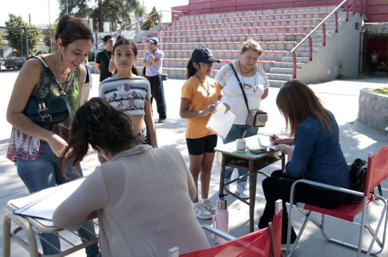 Las colonias de vacaciones extenderaacuten  sus actividades hasta el 14 de febrero