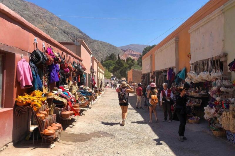 Maacutes de 130 mil turistas llegaron a Jujuy durante el mes de enero