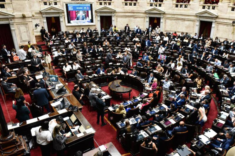 Suspensioacuten de las PASO desfila al Senado con buen pronoacutestico