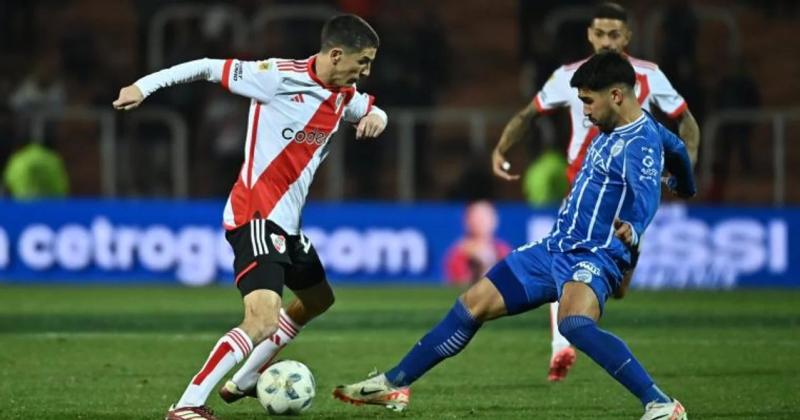 River quiere aprovechar el envioacuten y despegar en su visita a Godoy Cruz