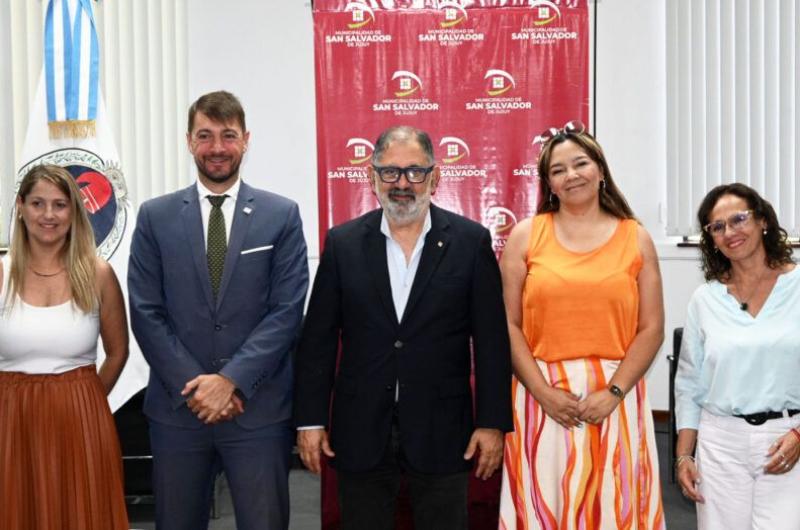 Apoyo pedagoacutegico personalizado para nivelar el aprendizaje en las aulas