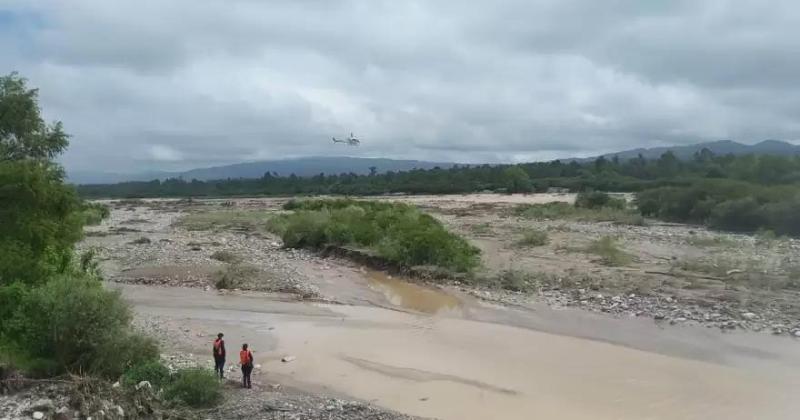 Hallaron el cuerpo de Sheila la nena de 9 antildeos que habiacutea sido arrastrada por el riacuteo Grande