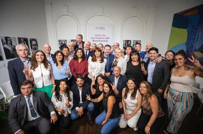 Dirigentes justicialistas de Jujuy se reunieron con Cristina Fernaacutendez